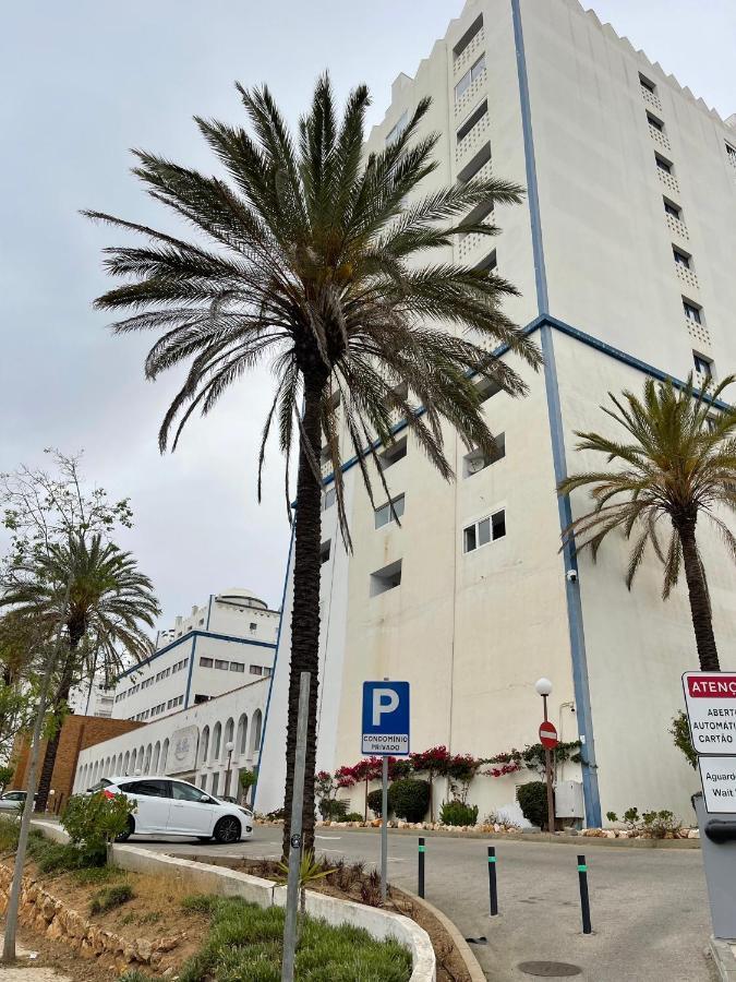Charming Apartment In Portimao Wi-Fi/Ac Luaran gambar