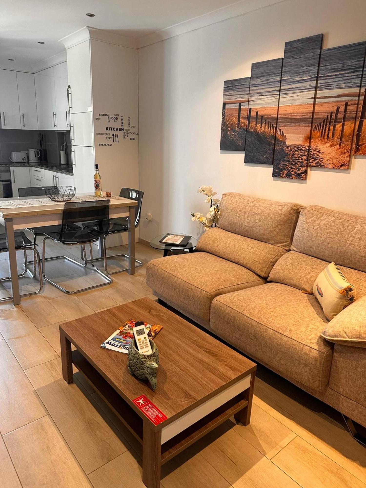 Charming Apartment In Portimao Wi-Fi/Ac Luaran gambar